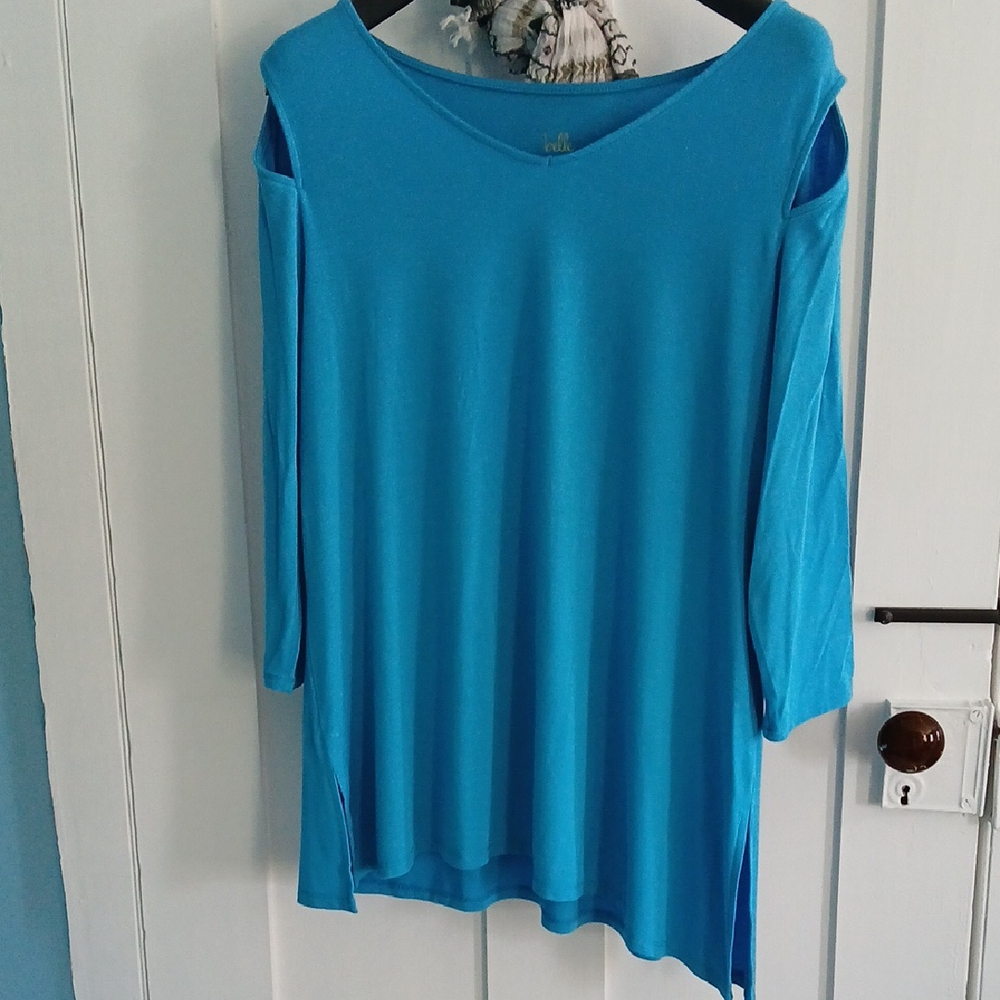 Belle Women's Blue Top